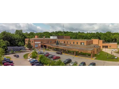 Front exterior of Huntsville District Memorial Hospital